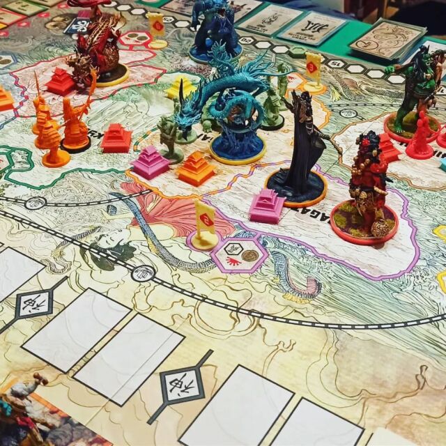 Rising Sun @cmongames @asmodeeitalia 

#giochidatavolo #boardgames #brettspiel #jeudesociete #jeuxdesociete #jeuxdesociété #juegosdemesa #jogosdetabuleiro #tabletopgamer #planszowki #planszówki #boardgamegeek #ボードゲーム #настольныеигры #gryplanszowe